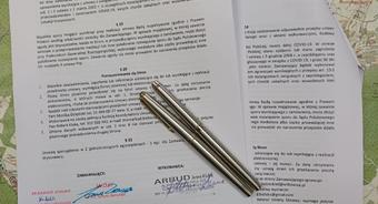 Podpisano umowę na zadanie &quot;Przebudowa ciągu drogowego ulic Wiśniowej i Ornej w Bystrej&quot;